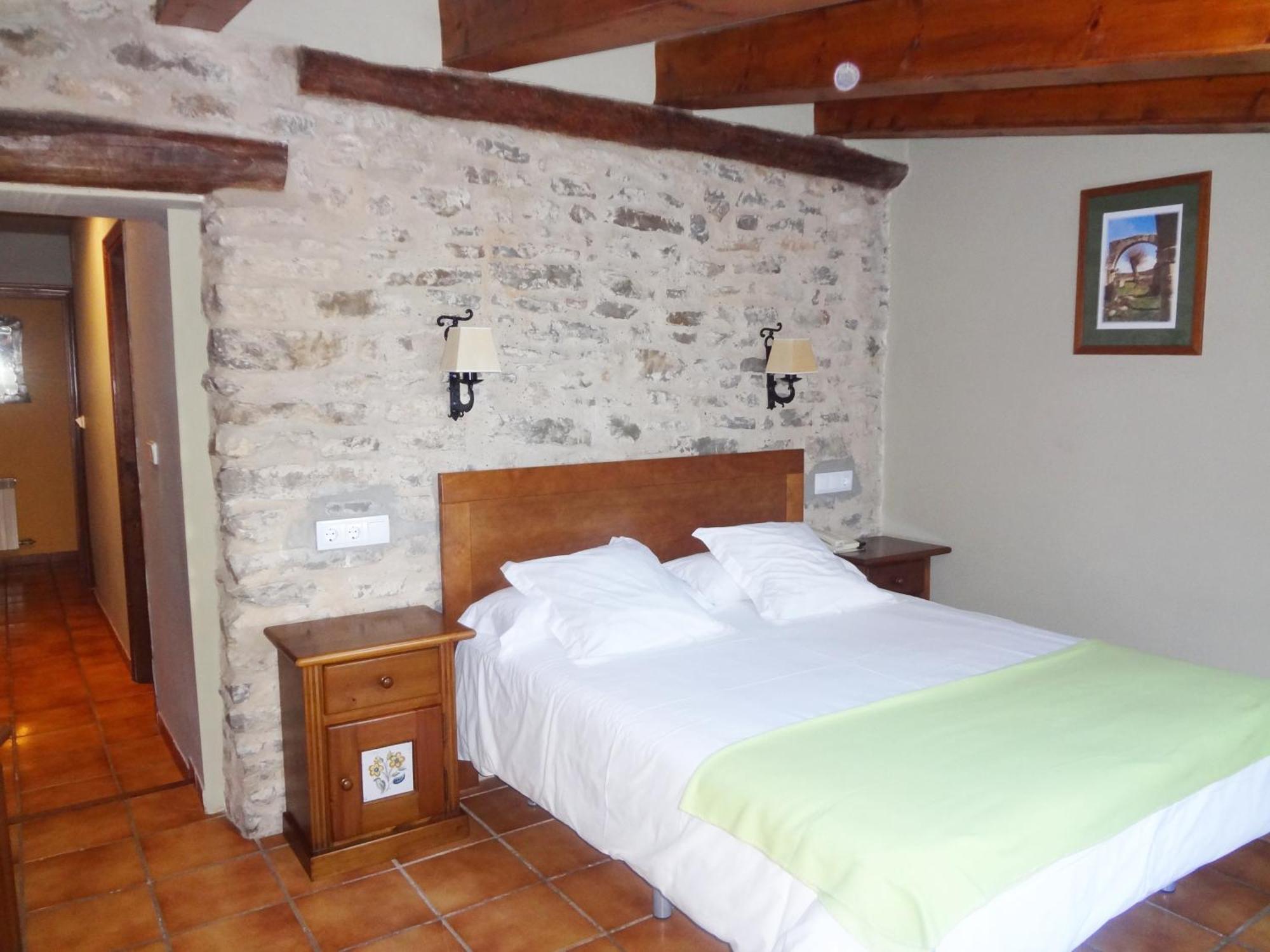 Hotel La Vega Alcalá de la Selva Extérieur photo