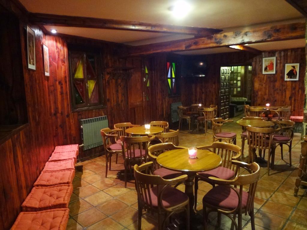 Hotel La Vega Alcalá de la Selva Extérieur photo