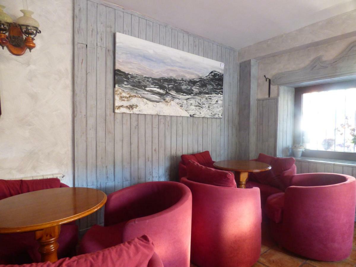 Hotel La Vega Alcalá de la Selva Extérieur photo